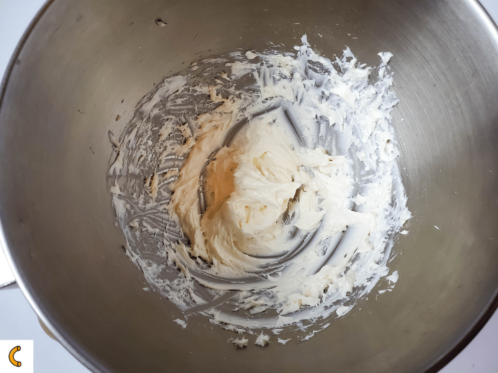 In a large bowl or bowl of a stand mixer, beat cream cheese, powdered sugar, and vanilla on high for 2-3 minutes, until creamy.